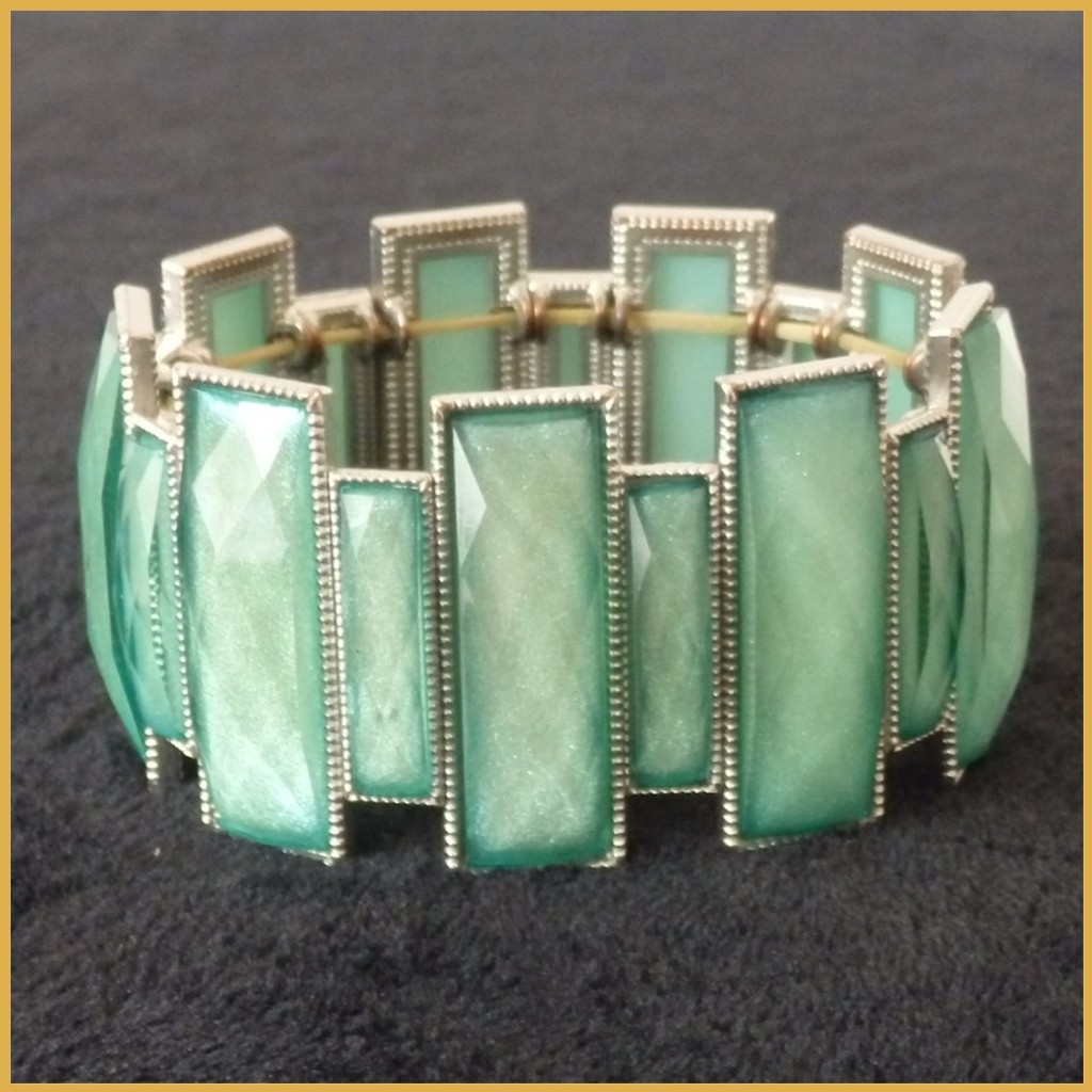 Art Deco-style Green Recycled Bracelet_2