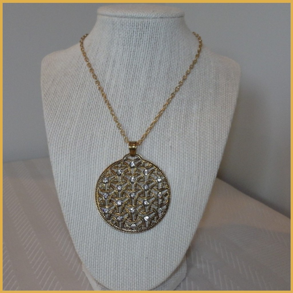 Sparkly Lattice Pendant Recycled Necklace_5